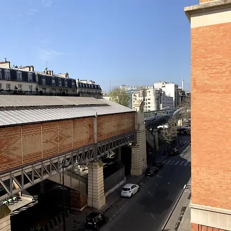 Cambronne Апартаменты Париж